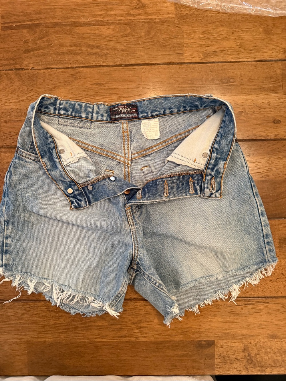 Vintage 90s GAP Special Edition Cutoff Denim Shorts – Made in USA